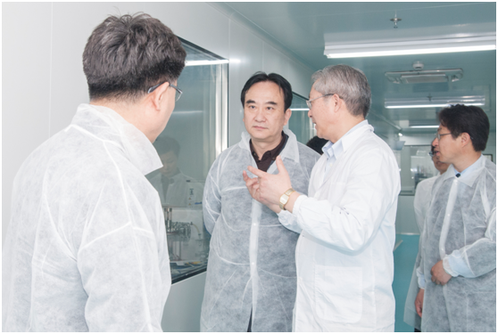 1493970625129809.png blob.png